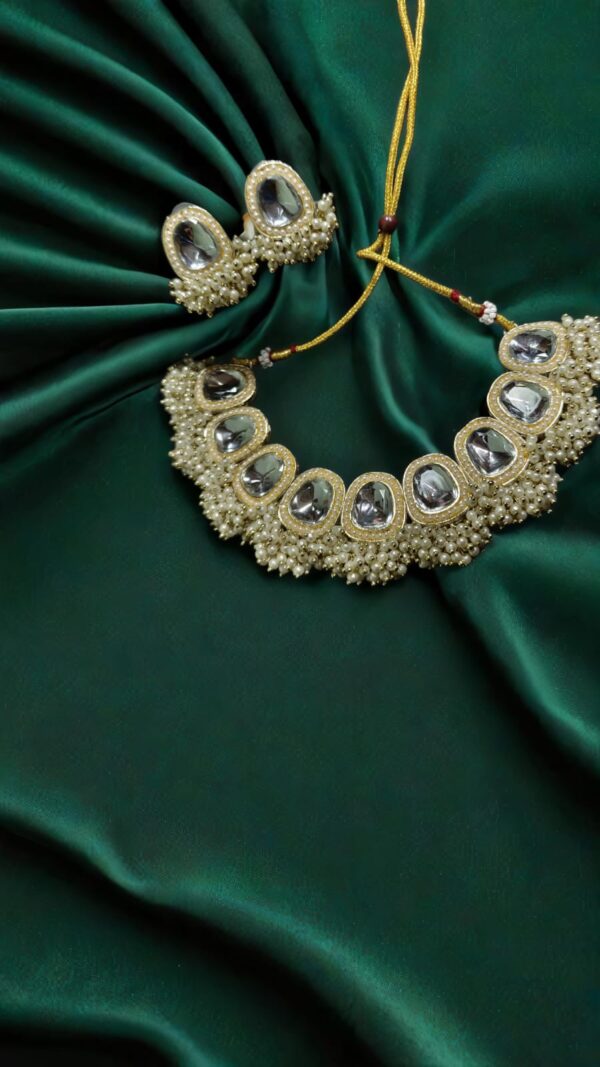 Sitara Kundan Pearl Choker Set