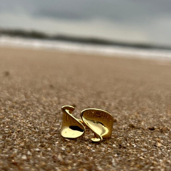 Sol Curl Open Wave Ring