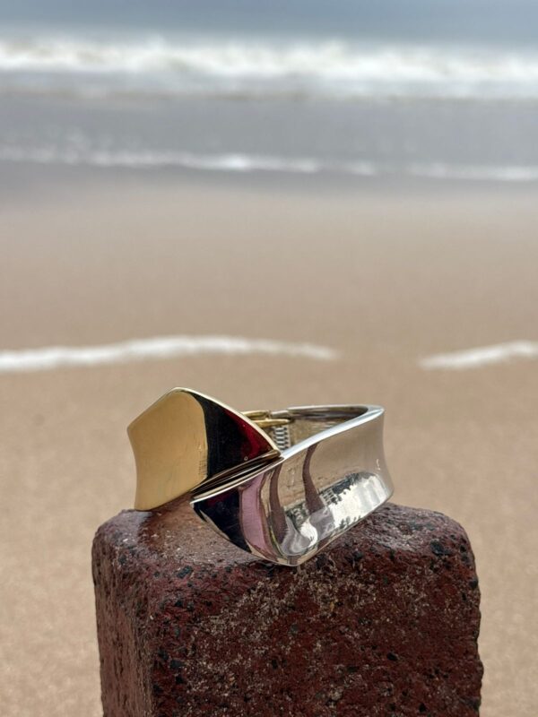 Dual Tide Band - Image 3